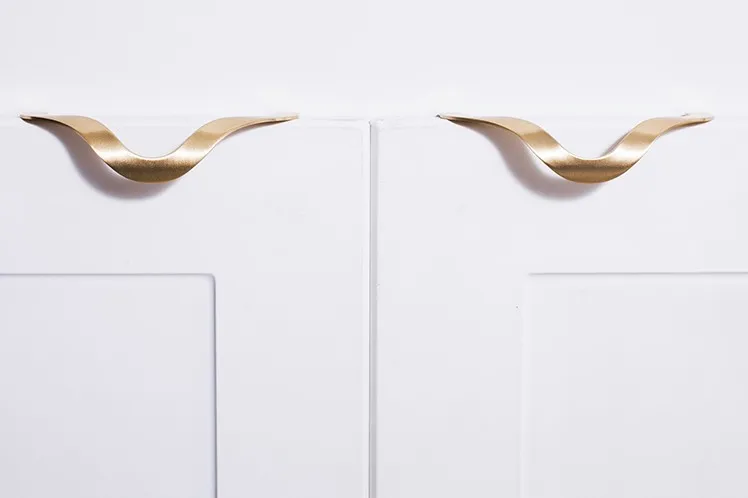 Invisible-handle-brass-Cupboard-Handles-European-Antique-Furniture-Handles-Drawer-Pulls-Kitchen-Cabinet-gold-Knobs-and-4